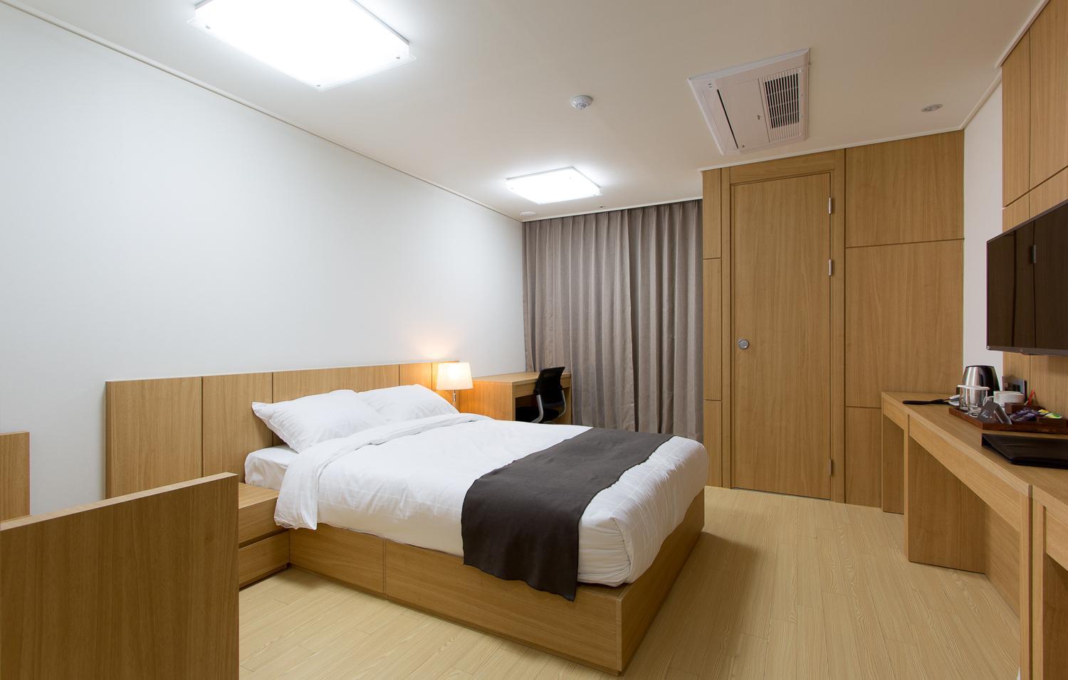 Hotel Logenir Gimcheon Стая снимка