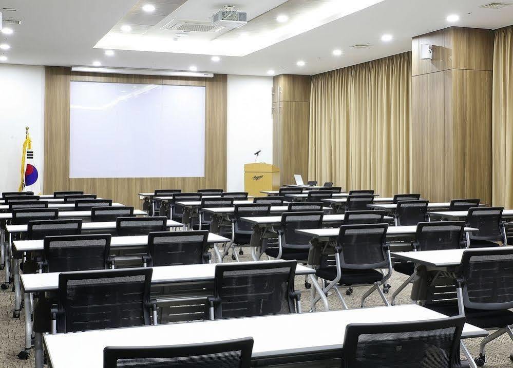 Hotel Logenir Gimcheon Екстериор снимка